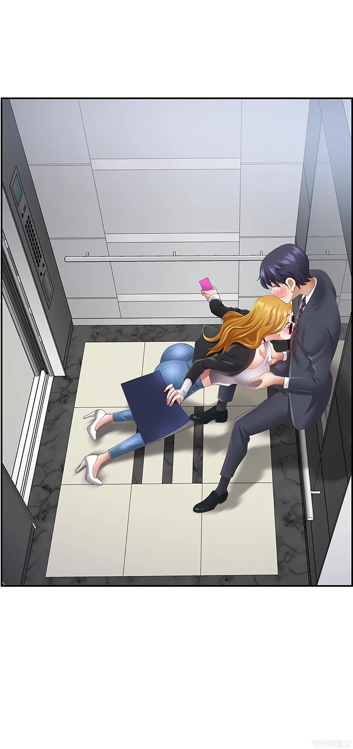 On an Airplane Chapter 2 image 1