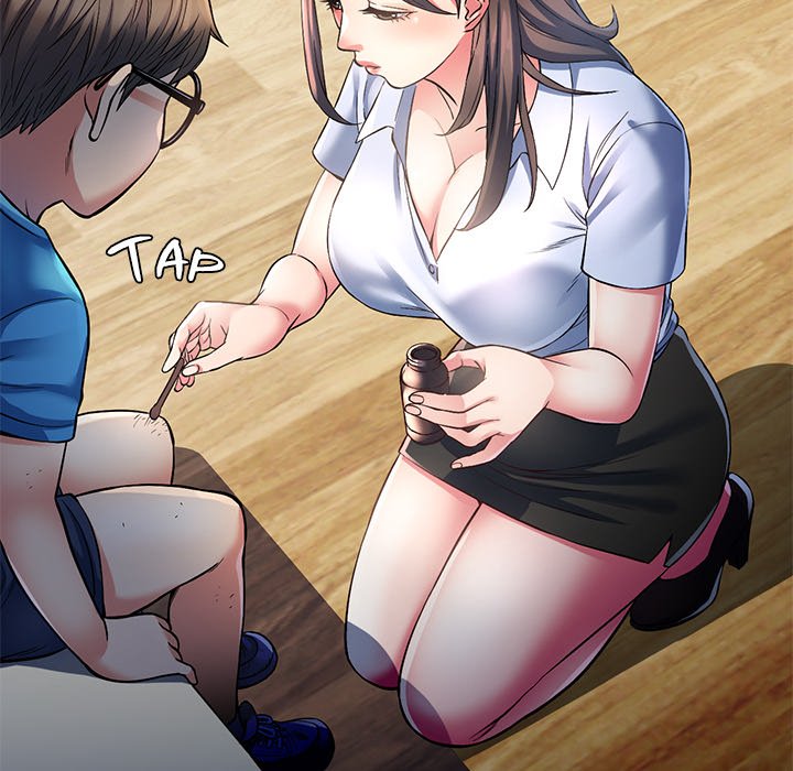 In Her Place Chapter 1 image 24