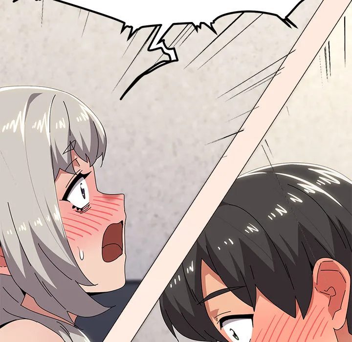 What’s wrong with this family? Chapter 67 image 32